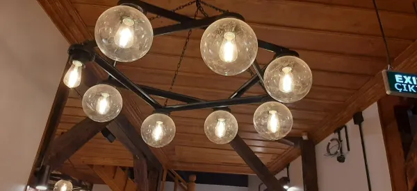 Dekoratif Çoklu Sarkıt Avize Montajı
