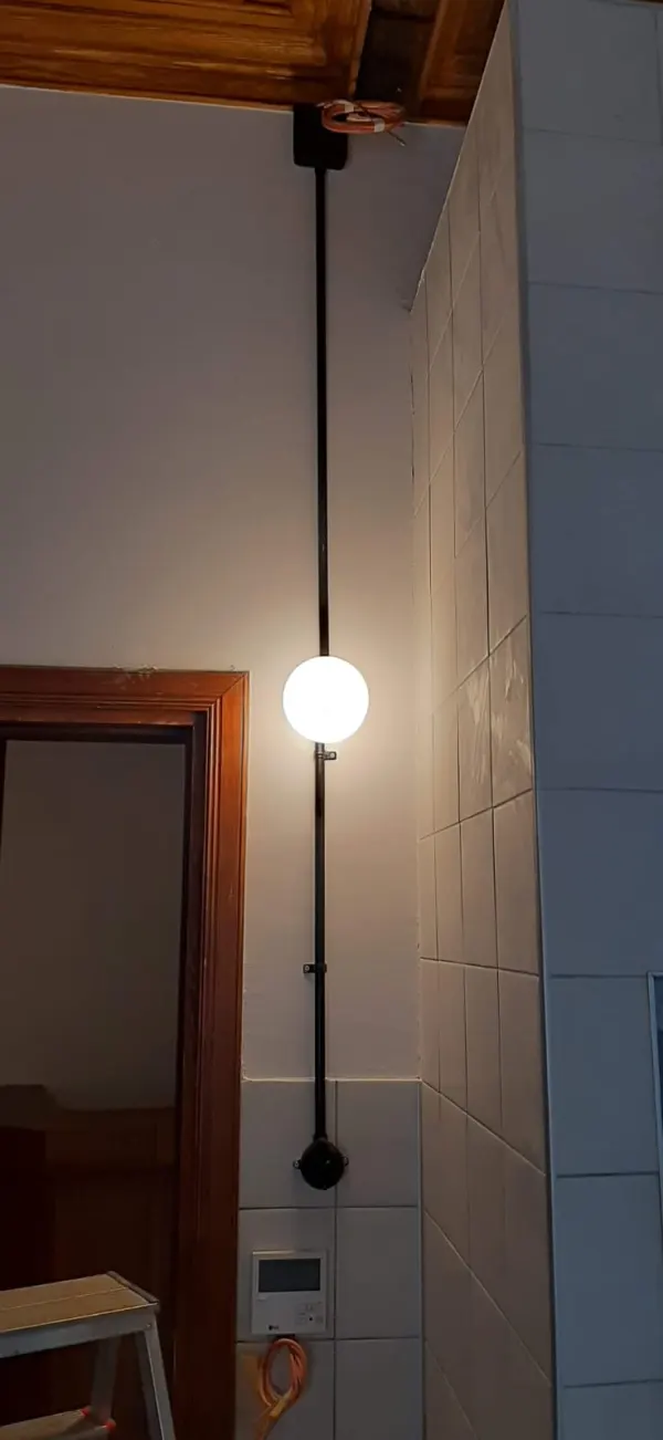 Duvar Apliği ve Sıva Üstü Elektrik Hattı